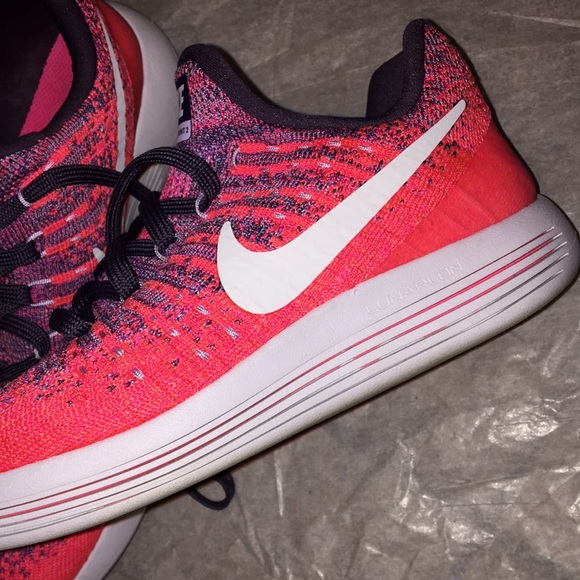 Nike running - Picture 2 of 4